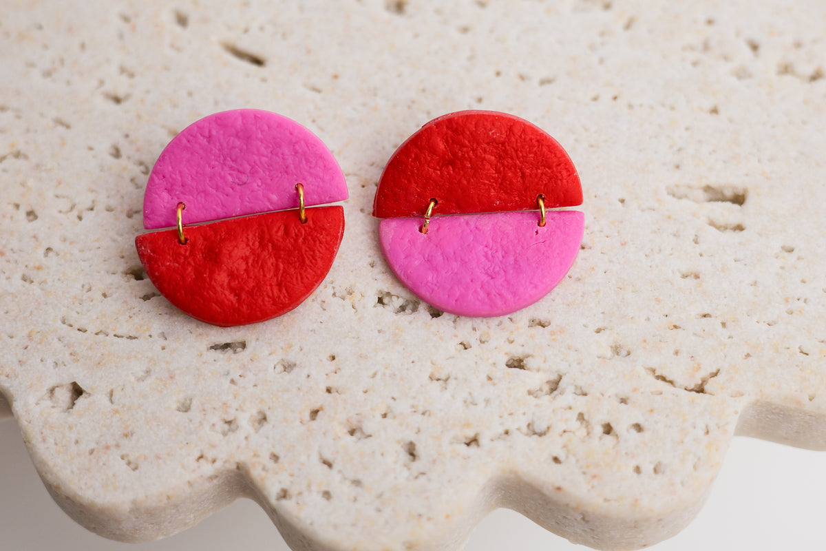 Roundabout Studs