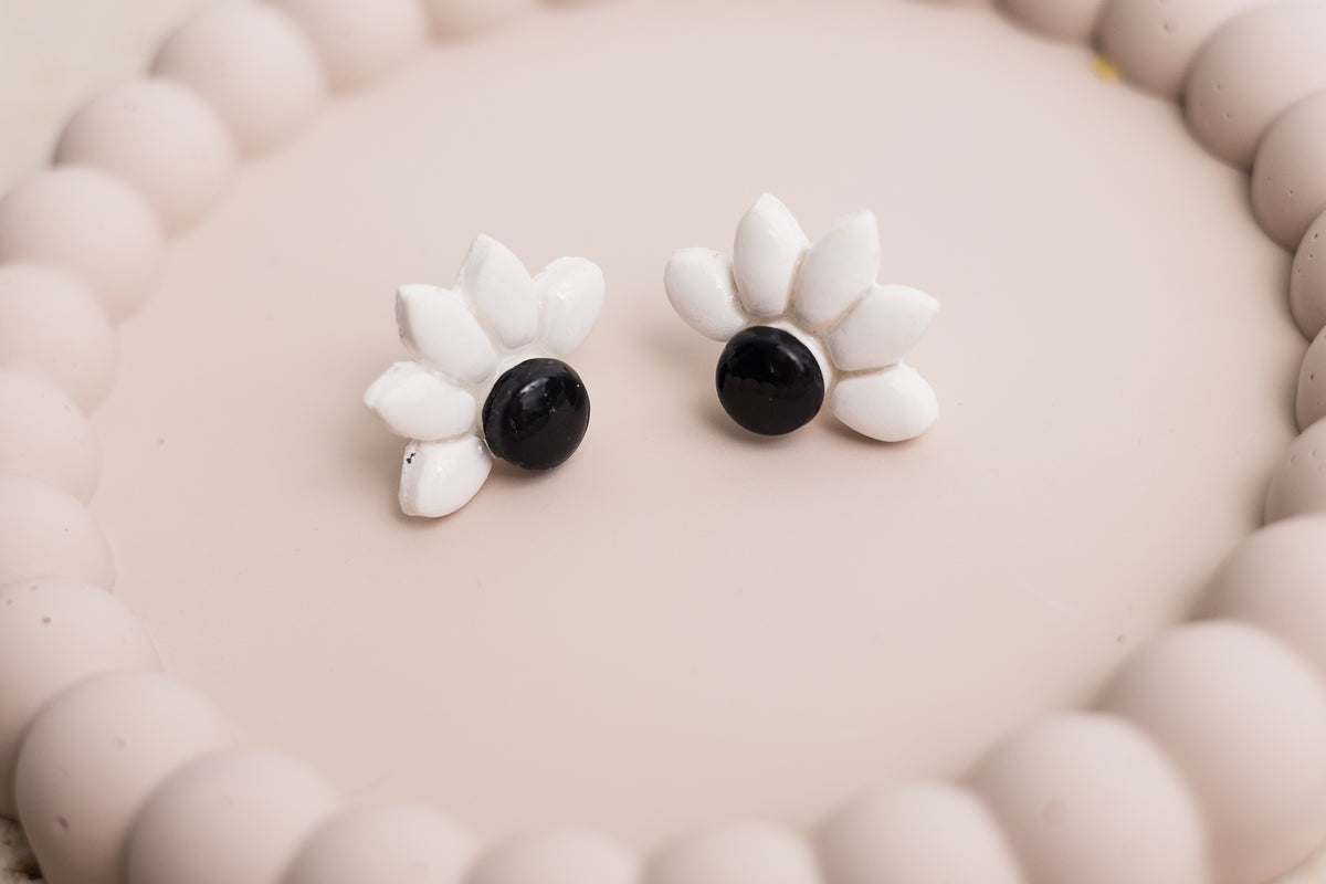 Half Daisy Studs  Black & White